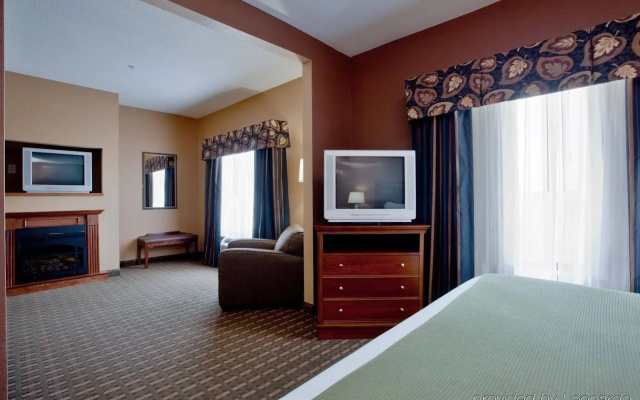 Holiday Inn Express Hotel & Suites Suffolk by IHG