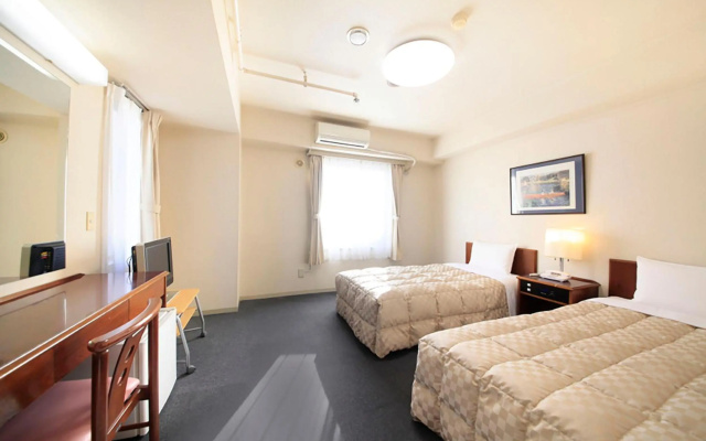 Shinjuku Urban Hotel – Guest Rooms – Tokyo