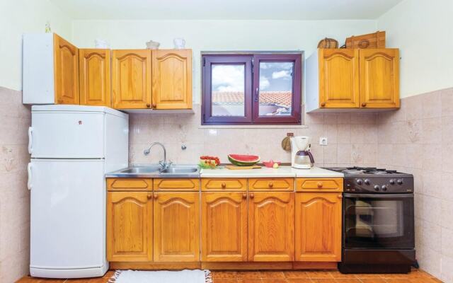 Nice Home in Malinska With Wifi and 3 Bedrooms