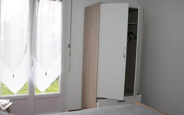 Maison Gastes, 4 pièces, 6 personnes - FR-1-319-407