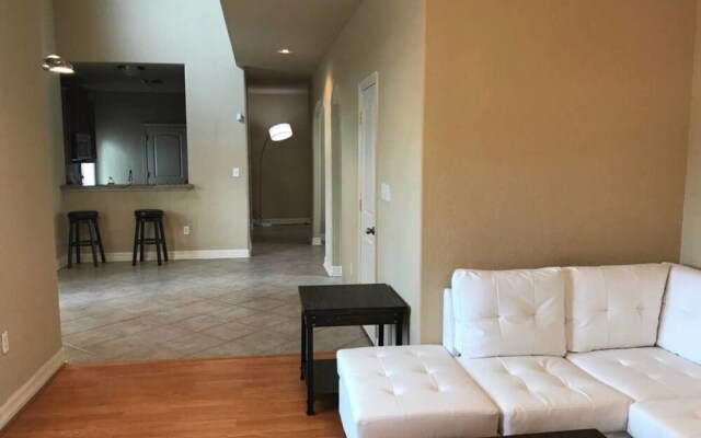 Entire Premium Spacious Luxury Home