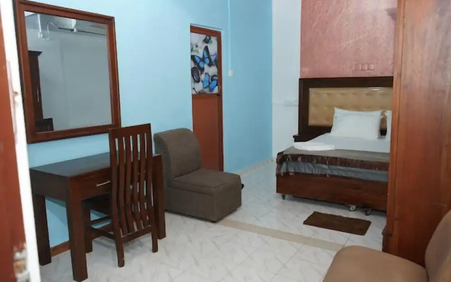 Metro Marine Drive Hotel