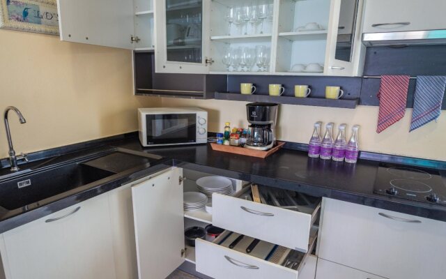 Almali Rawai Beach Residence