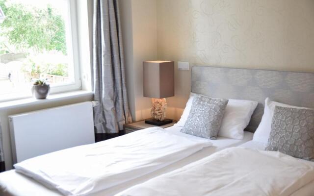 Berthin-Bleeg-Str. 1, W4, Esprit 3