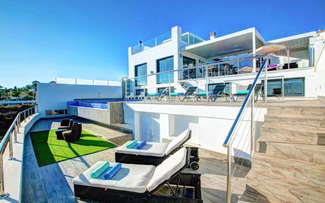 Villa Luisa Seaview 4 Casasol