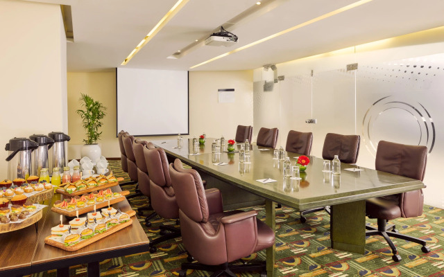 Hotel Estelar Miraflores