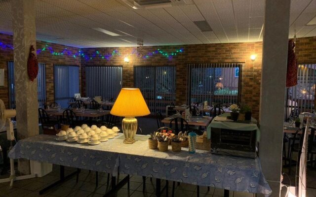 Mountain Creek Motel