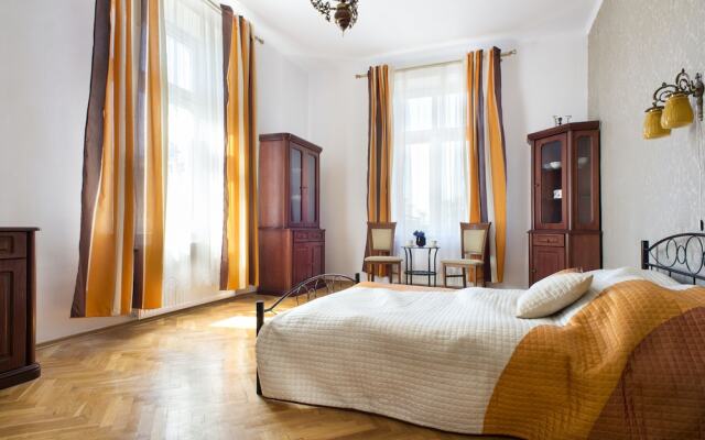 Folk Apartment Meiselsa str Church view