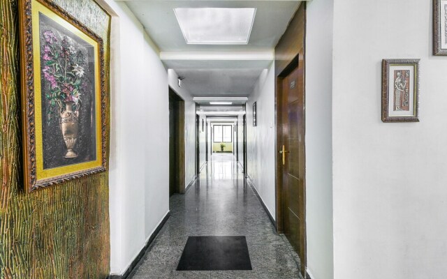 AR Grand Hotel
