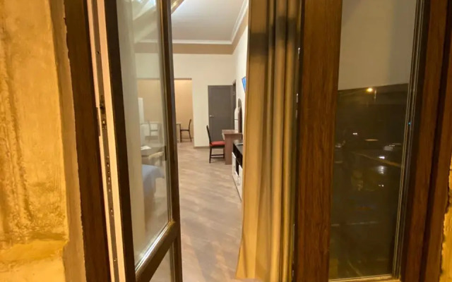 ЛИГОВЪ на проспекте Лиговский