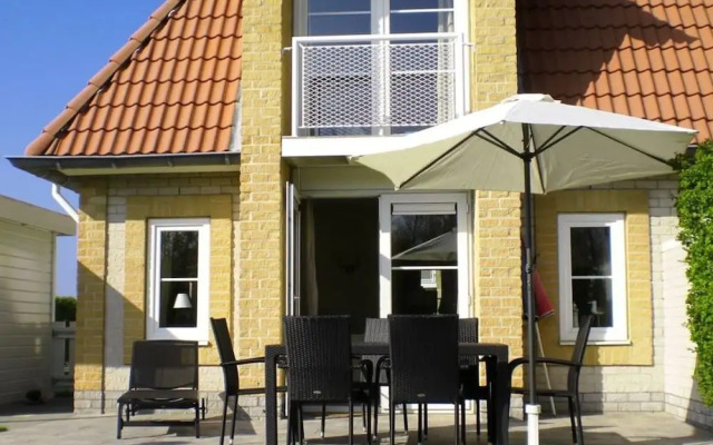 Villa "De Banjaard Zeeland"