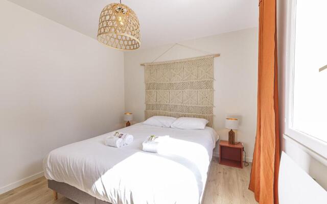 Maison moderne 8p avec double salon - Arzon