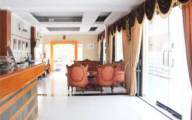 Front One Resort Yogyakarta