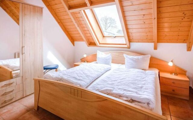 Boutique Apartment in Beckerwitz With Balcony