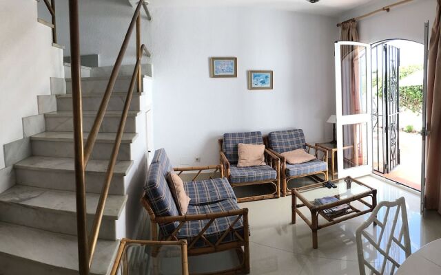 Casa Urbanización Los Pinos 20