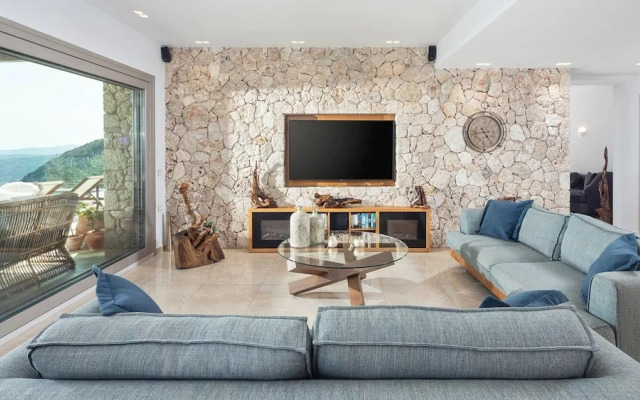 Villa Summer Wine by White Dream Villas