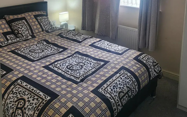 Bolton-2bedroom-2bathroom-parking