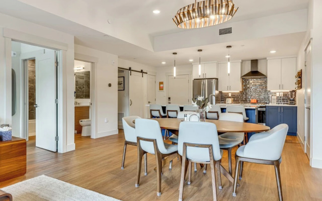 Mountain-view Condo in Downtown Winter Park!