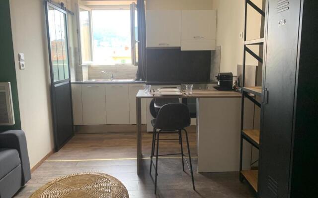 Studio plein coeur de Nice 24 24H 7 7J