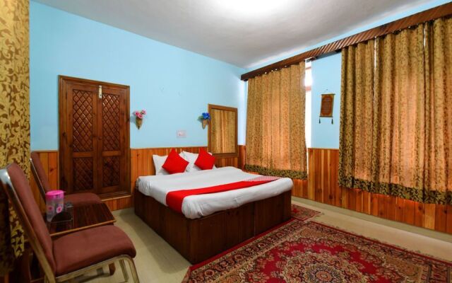 Oyo 13710 Home Cozy 2Bhk Aleo Manali
