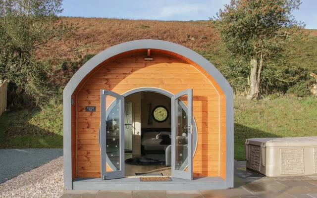 Stapeley Pod