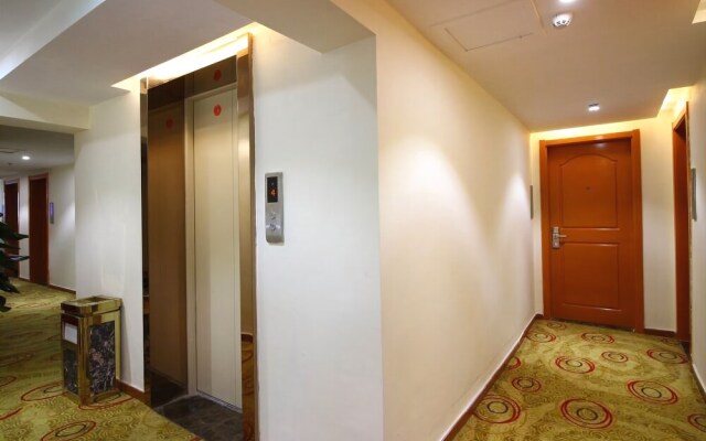 GreenTree Alliance Zhuhai Jidajiuzhou Port Hotel