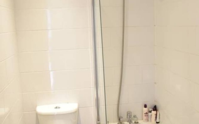 Stylish 2 Bedroom Flat in Finsbury Park