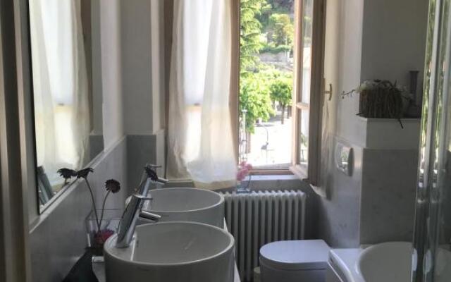 RL - Boutique Suites & Apartments