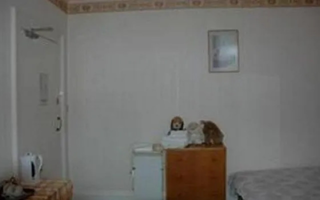 Eglinton Guest House