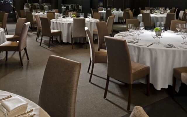 1 Hotel Toronto