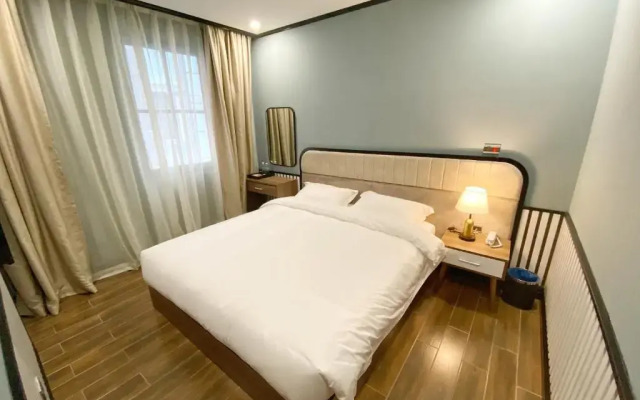 Buu Dien Halong Hotel