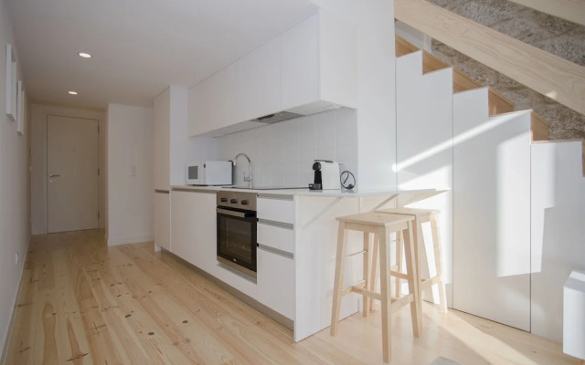 Liiiving In Porto Terrace & Sunny Apartment