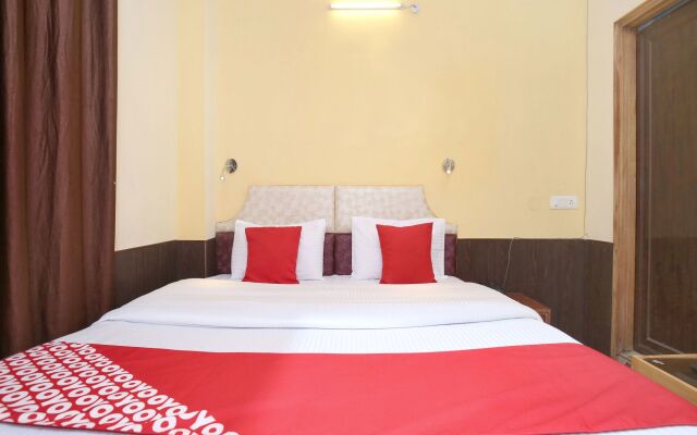 OYO 13827 Home Scenic View Bharari