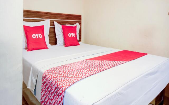 OYO 90002 Wisma Robinson