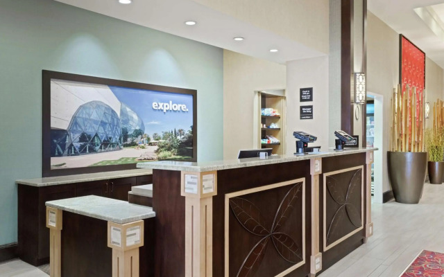Hampton Inn & Suites St. Petersburg/Downtown