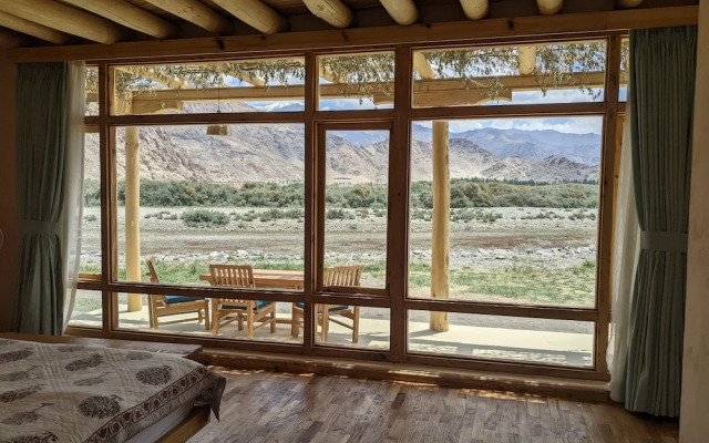 Indus River Camp