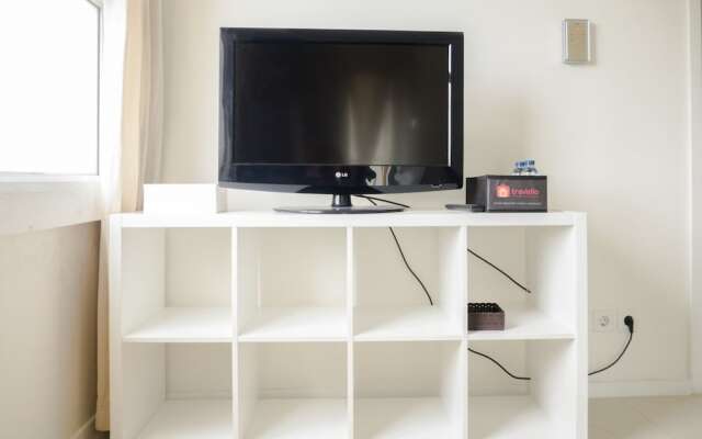 Comfortable 2BR Apartment at Parahyangan Residence