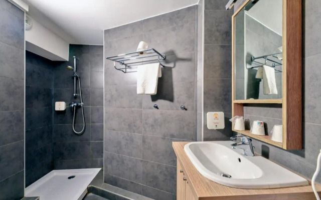 Adonis Hotel Strasbourg
