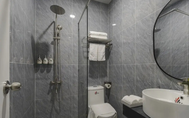 Nature Hotel - West Lake