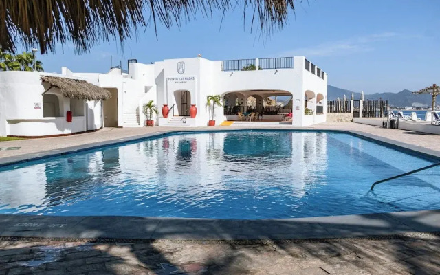 Flat with Unbeatable Views & 2 Bedrooms