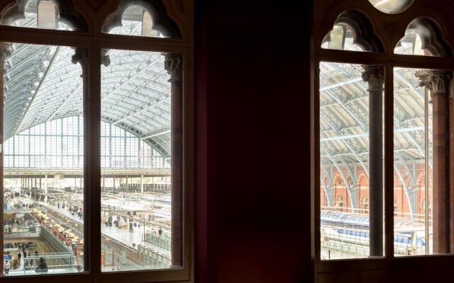 St. Pancras Renaissance Hotel London