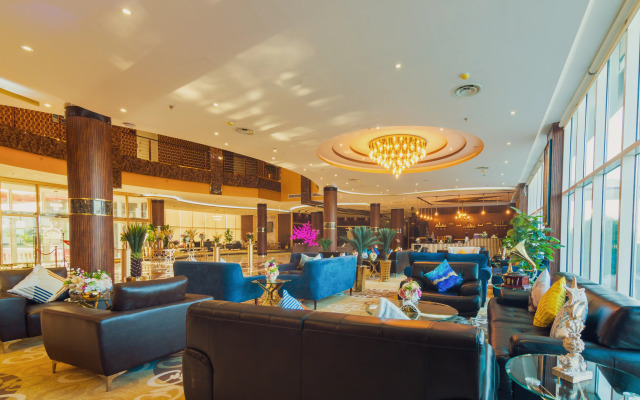 Golden Ship Hotel