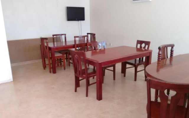 United Motel Entebbe