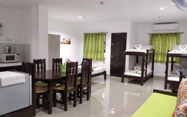 Spacious Private apartment at Laorenza Residences