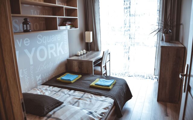 Stawowa Apartment with private garage