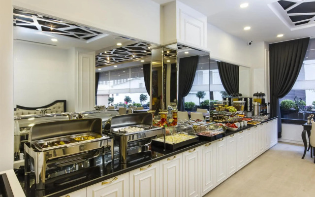 Dencity Hotel