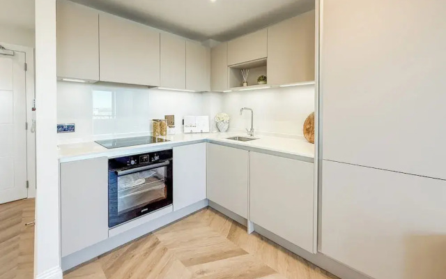 1 Bed Flat - Sleeps 2 - Parking - Wifi