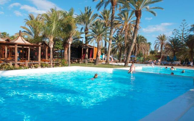 HL Miraflor Suites