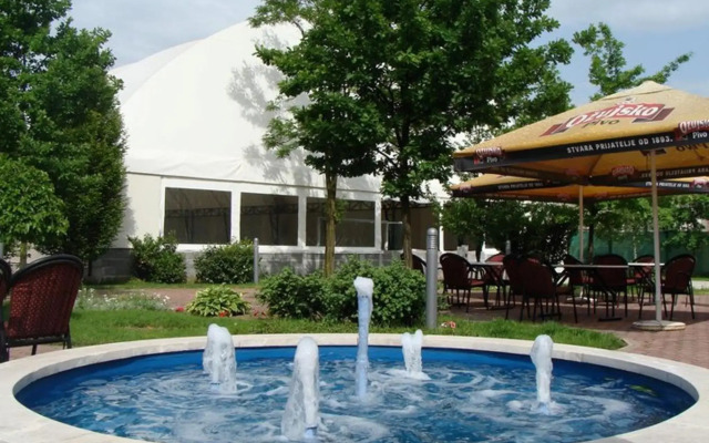 Delminium Hotel