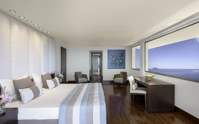 Porto Carras Meliton Hotel